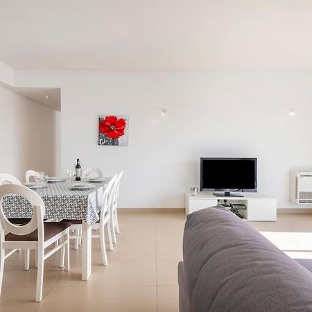 Cavalo Preto Premium Stays Quarteira Extérieur photo