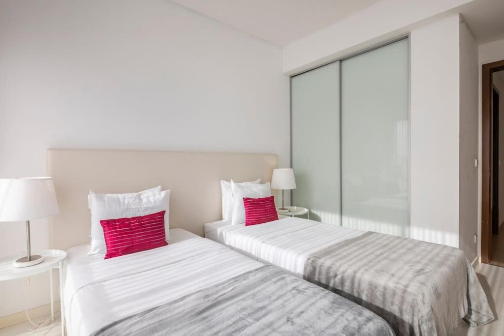 Cavalo Preto Premium Stays Quarteira Extérieur photo